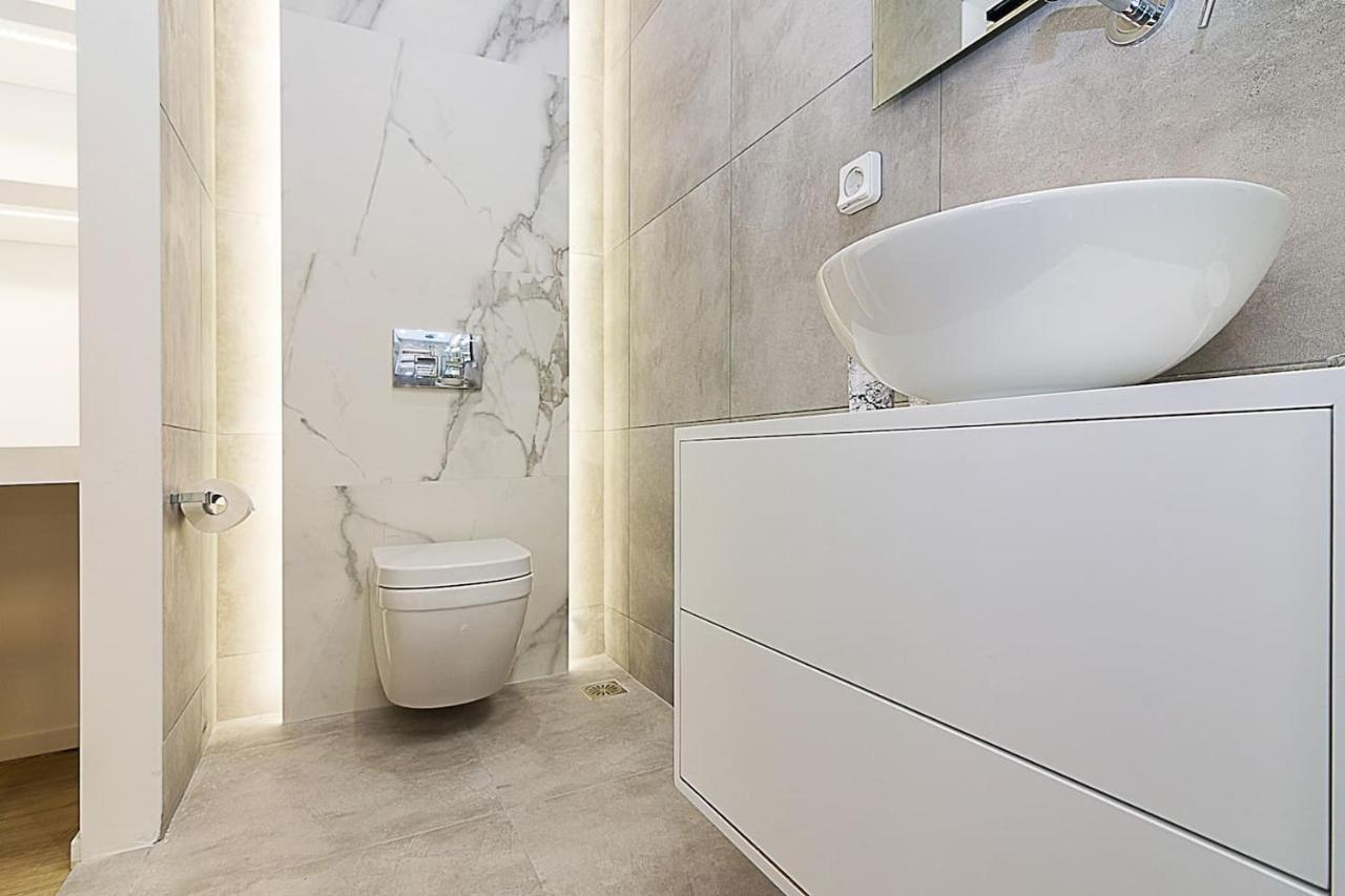 شقة أثينا  في Brand New Flat For 4 Ppl Next To Syntagma Sq. المظهر الخارجي الصورة