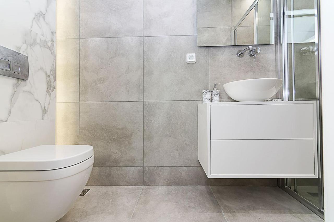 شقة أثينا  في Brand New Flat For 4 Ppl Next To Syntagma Sq. المظهر الخارجي الصورة